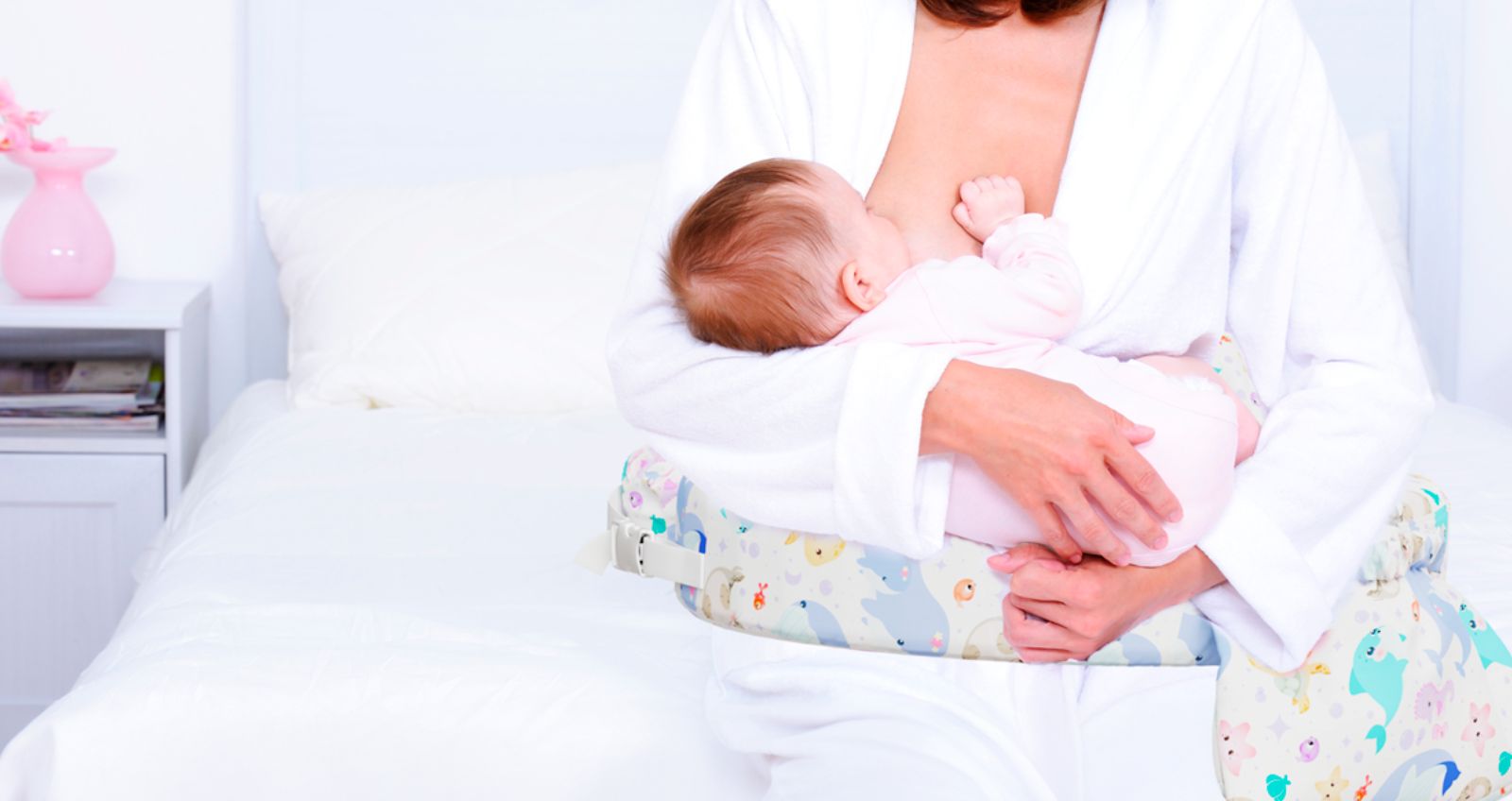 Cojín de Lactancia TheraNana: Alivio para mamá, confort para el bebé
